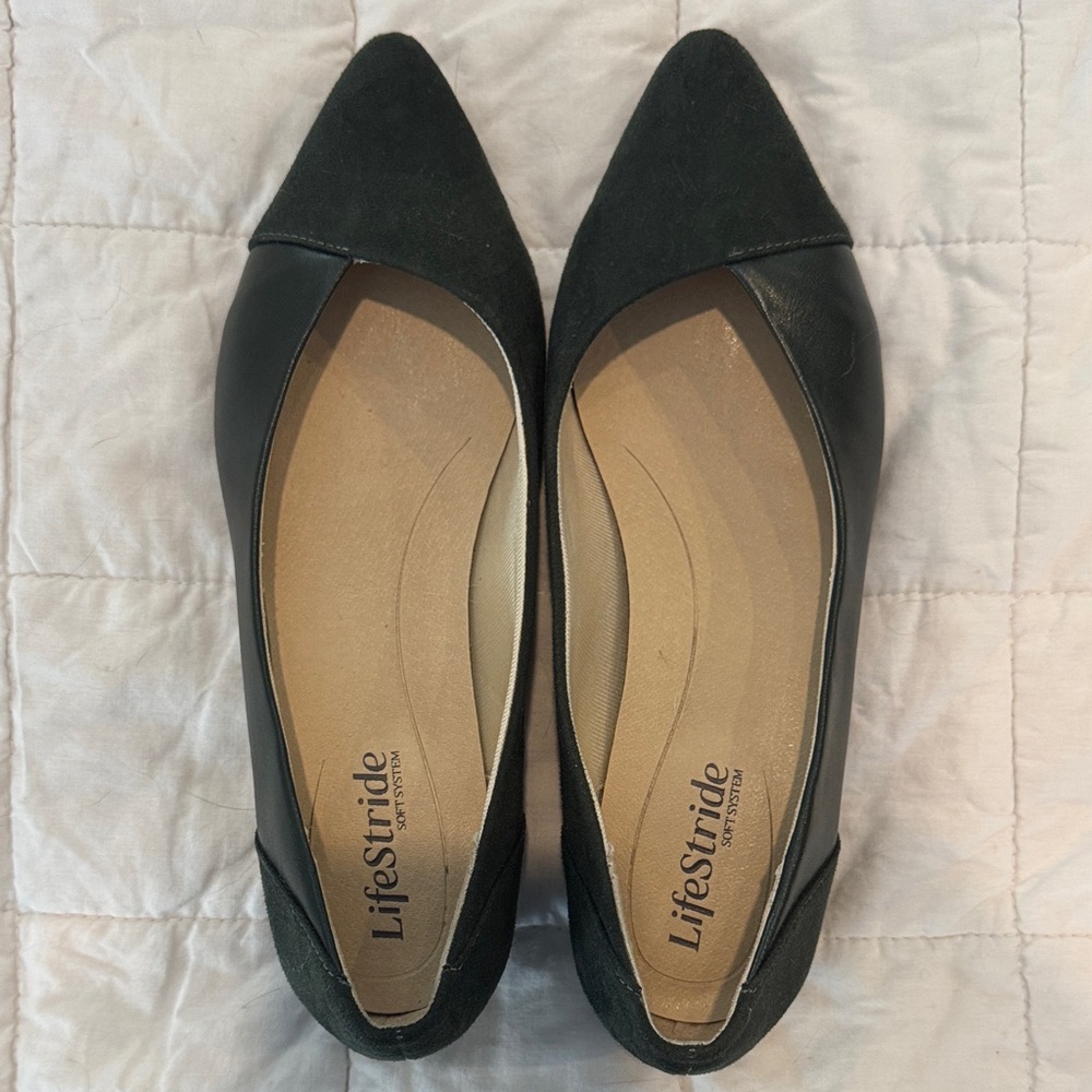Life Stride Women's Dark Green Flats
